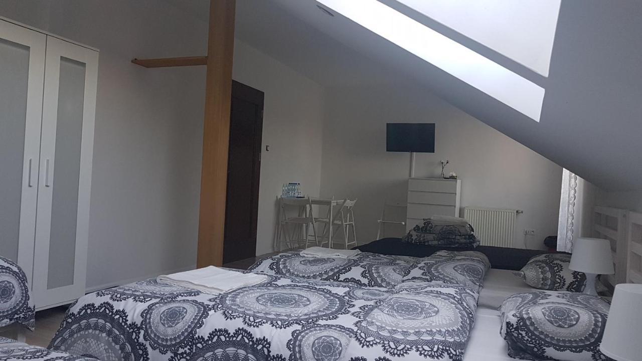 Aldami Varsóvia Exterior foto